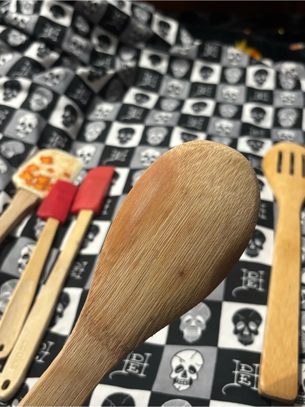 🎃5 for $25🎃 Wood Kitchen Tools Bundle Spoons Wilton Silicone Spatula
